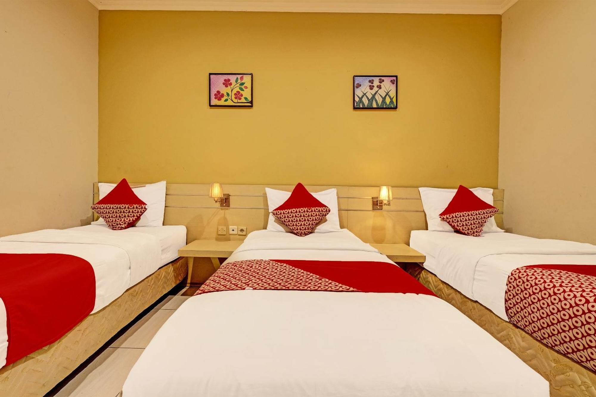 Sky Guesthouse Semarang Ngoại thất bức ảnh